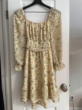 Sunny Floral Long-Sleeve Midi Dress in Yellow